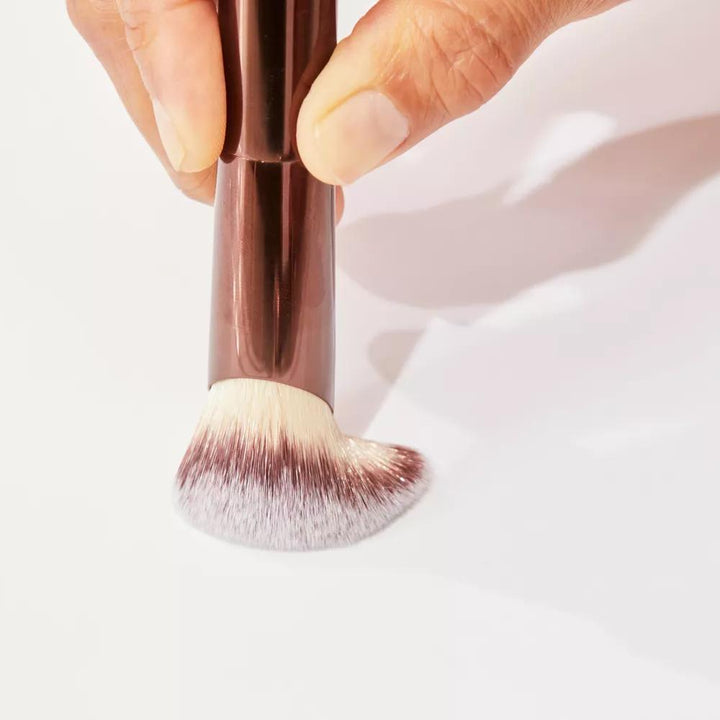 Ambient Soft Glow Foundation Brush - Luxurious Soft Fiber Single Face Brush