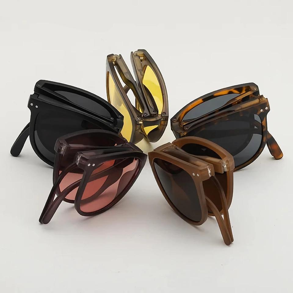 Chic Folding Sunglasses for Women with UV400 Protection