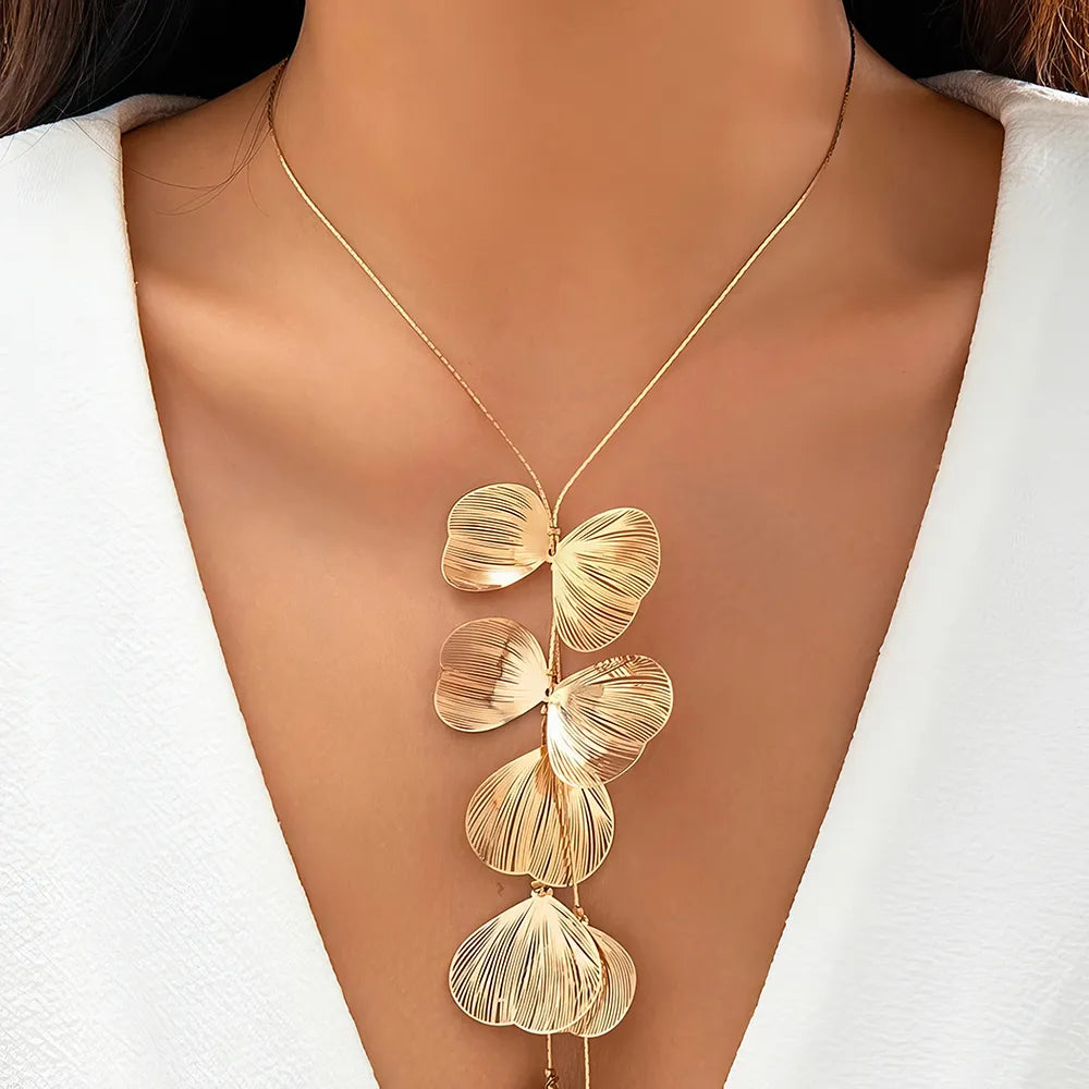 Kpop Flower Petal Pendant Choker Necklace for Women