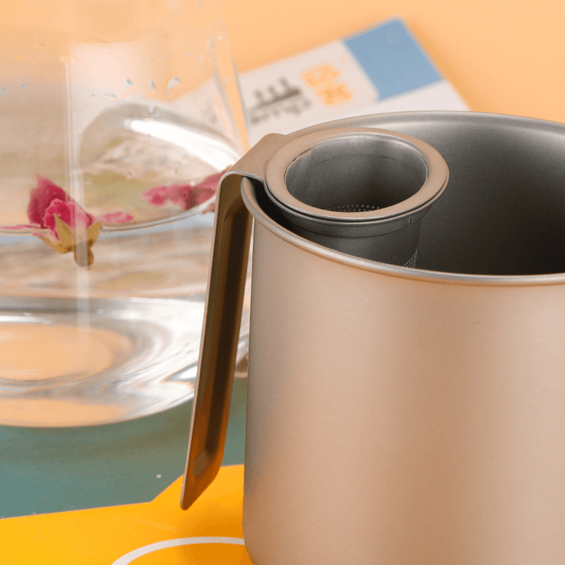 Ipree® Outdoor Portable Pure Titanium Tea Filter Tea Infuser Built-In Tea Cup Leakage Tea Making Tools Teapot Accessories - MRSLM