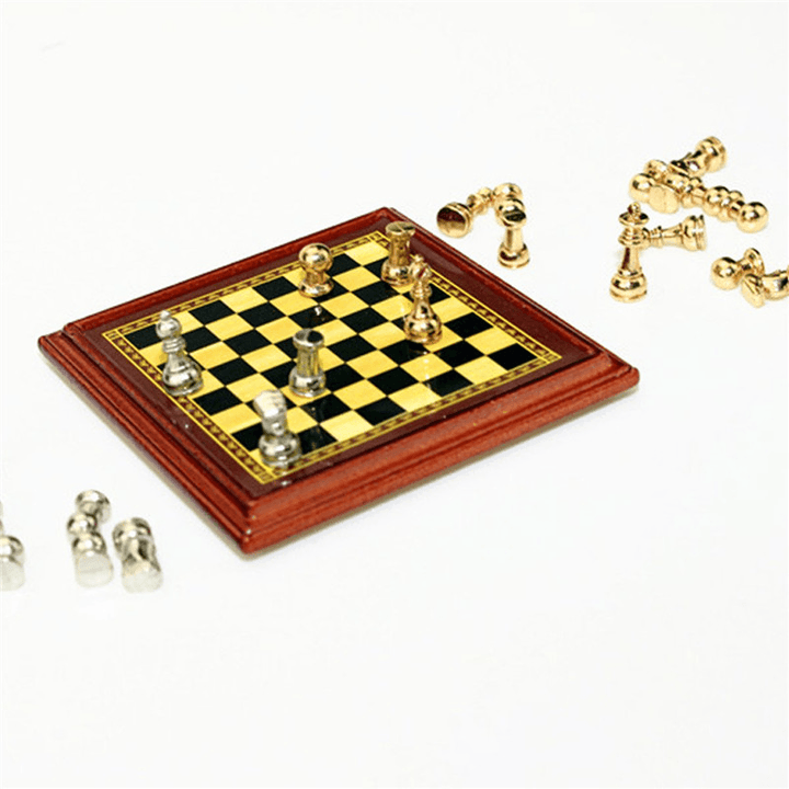 1:12 Scale Dollhouse Miniature Metal Chess Set Board Toys Home Room Ornaments - MRSLM